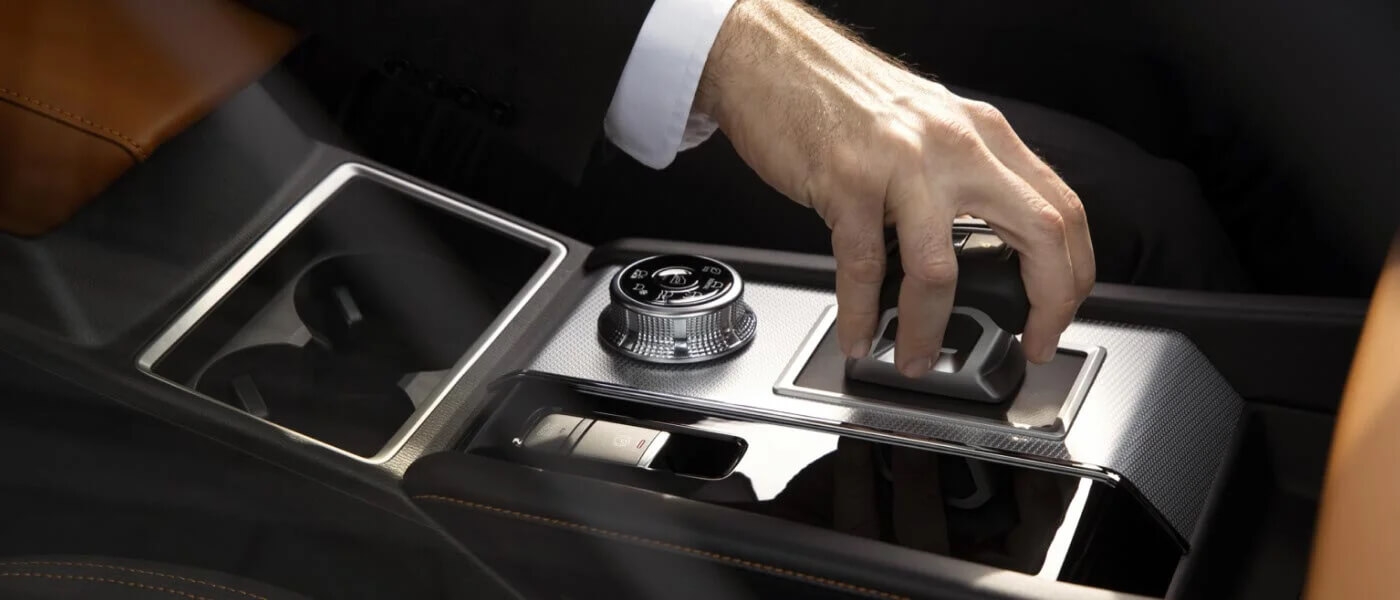 Changement de mode de conduite du Mitsubishi Outlander 2026.